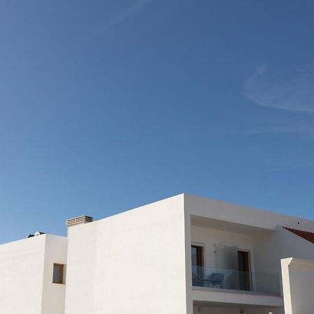 Blank - Alojamento Local Santo Estevao  Экстерьер фото